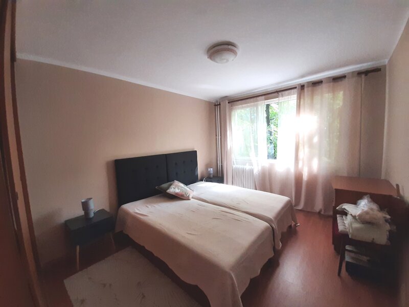 Drumul Taberei Bucla, Mega Image Valea Argesului,, acces Eroilor